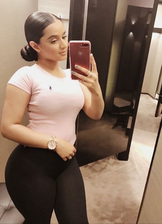 thick sexy teen