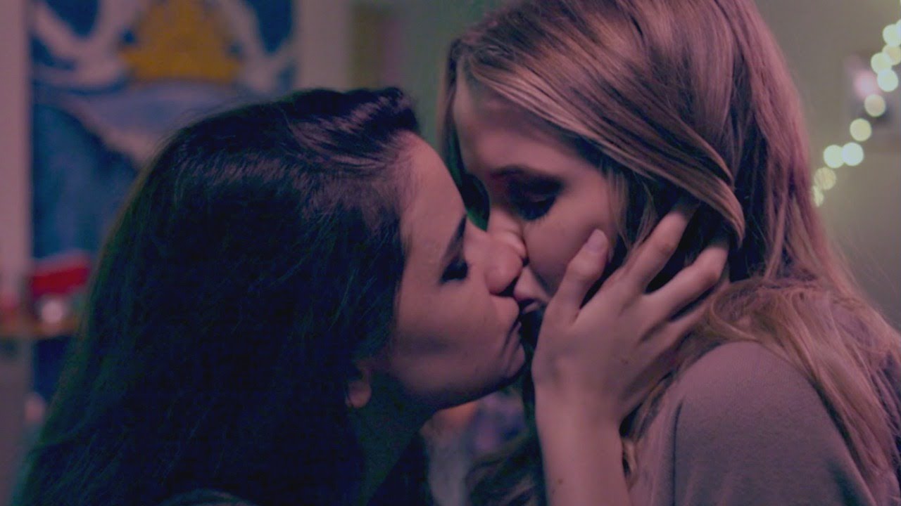 guiness record world kiss lesbian