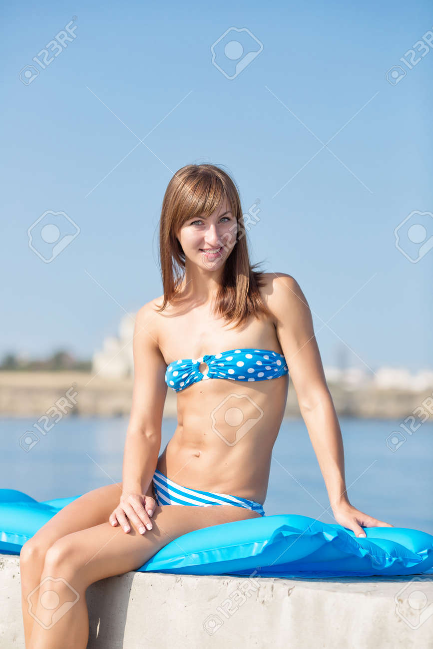 bikini skinny girl